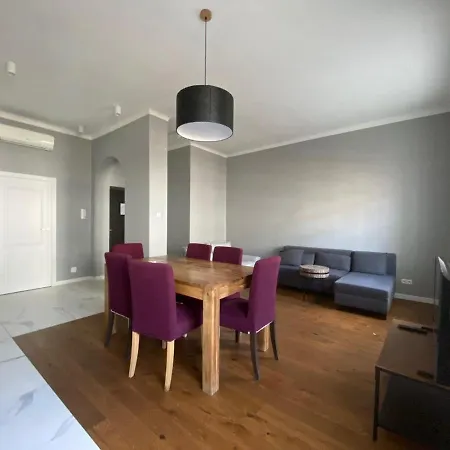 Nowy świat 29 Apartament 2*