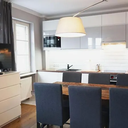 Nowy świat 29 Apartament 2*
