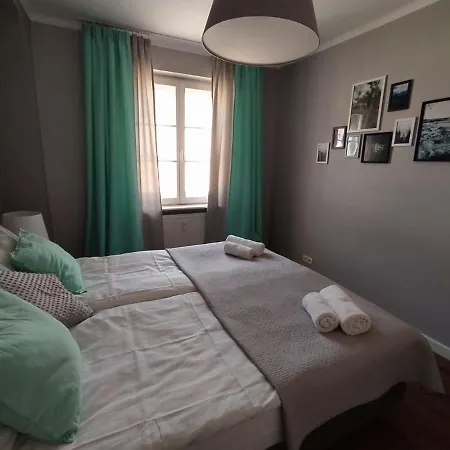 Nowy Swiat 29 Lägenhet Warszawa