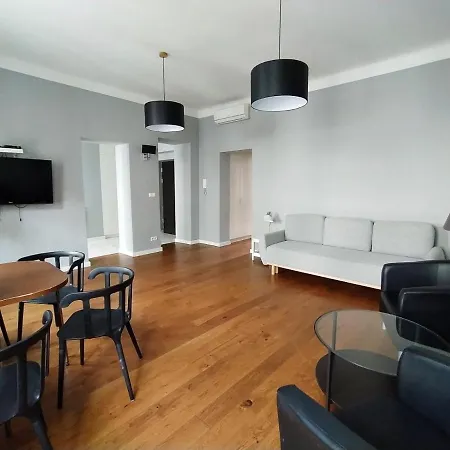 Nowy Swiat 29 Apartment 2*