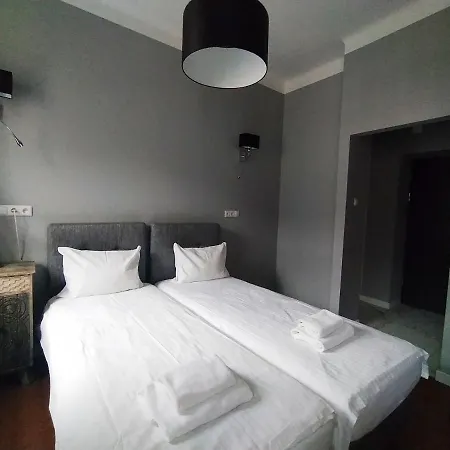 Nowy Swiat 29 2* Варшава